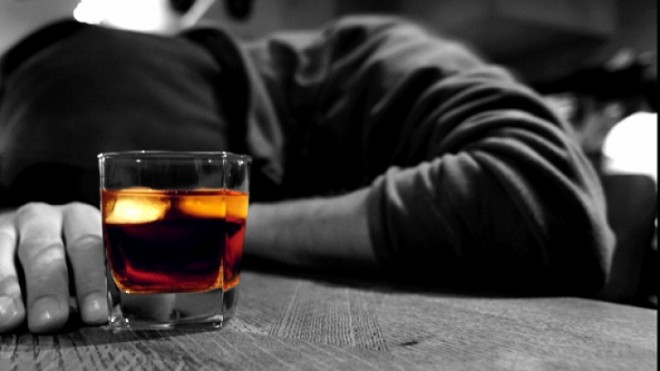 stire platforma online alcoolism