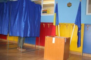 Recomandare surpriză pentru dascălii cu funcţii, candidaţi la alegerile locale