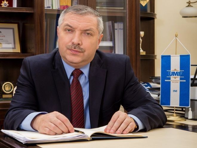 Leonard Azamfirei, un nou mandat de rector la UMF Târgu-Mureș