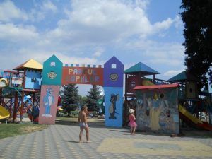 Licitaţie pentru întreţinerea parcurilor din Târgu-Mureş