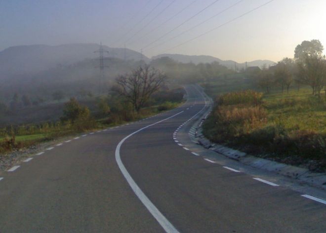 Drum judeţean din zona comunei Aţintiş, reabilitat