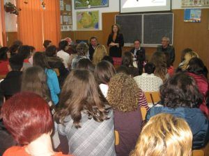 Promovarea învățământului profesional în școlile din Cristești și Ungheni