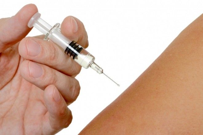 Părinții care nu se informează despre vaccinare ar putea fi amendați