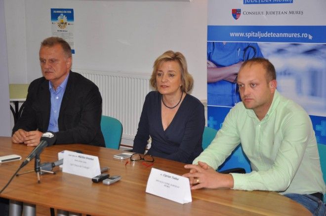 Prima intervenţie laparoscopică de extirpare a unui chist renal, la Clinica de Urologie