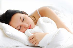 De ce oamenii nu se odihnesc în paturi străine
