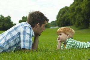 Legătura dintre vârsta tatălui și defectele din naștere