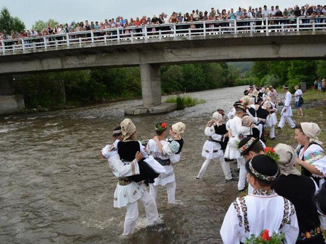 Udatul nevestelor, tradiția seculară a Văii Gurghiului