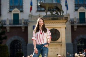 Bianca Popa, studentă la Drept în Viena: „Succesul, combinație între ambiție, perseverență şi pasiune”