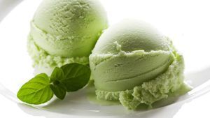 Desert sănătos de vară: îngheţată de avocado
