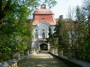Școala de vară la Castelul Teleki – o provocare pentru studenți