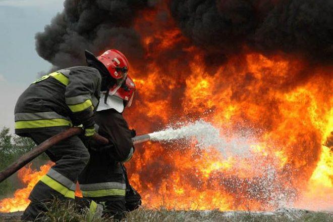 Incendiu la un atelier de instrumente muzicale din Reghin!