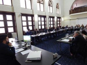 Şedinţă extraordinară despre… nimic, în CL Târgu-Mureş. Două delegaţii în străinătate, anulate de consilierii POL şi PSD