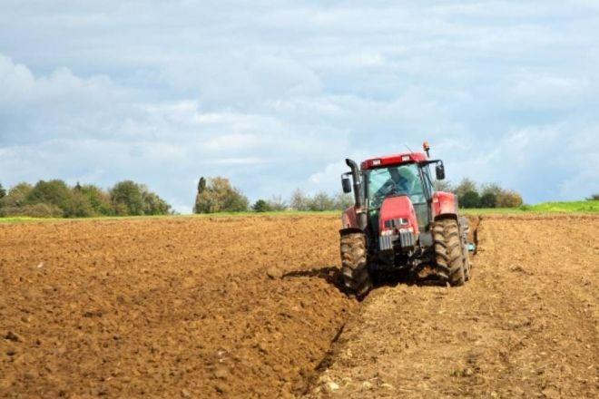 Fondurile destinate subvenției pentru motorina din agricultură, aproape dublate