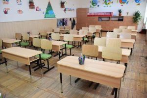 Mobilier nou în şcolile din Târgu-Mureş