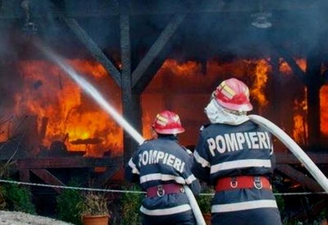 Incendiu în Zau de Câmpie