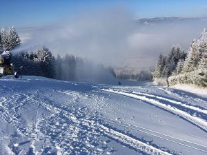 Pârtia de schi de la Toplița, tot mai căutată și apreciată