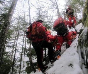 Pericol de avalanșă în Munții Călimani și Gurghiu!