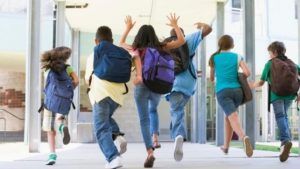 Salvați Copiii: Concurs pentru combaterea fenomenului de bullying