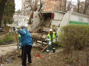 Curăţenia de primăvară continuă la Târgu-Mureş