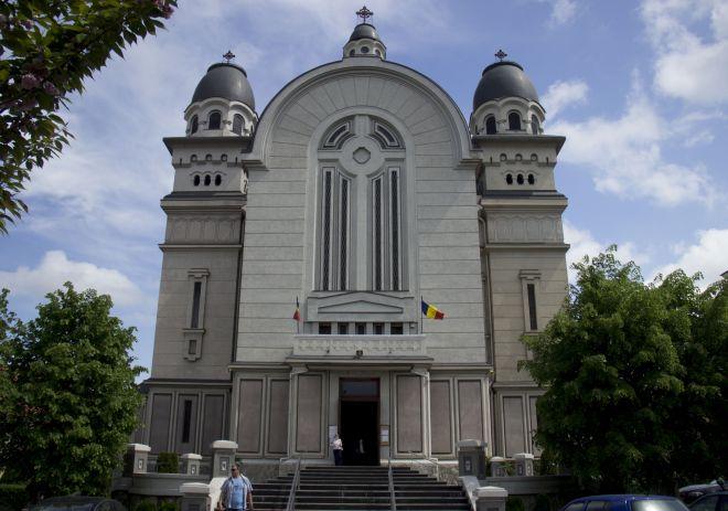 Programul slujbelor la Catedrala Mare din Târgu-Mureş