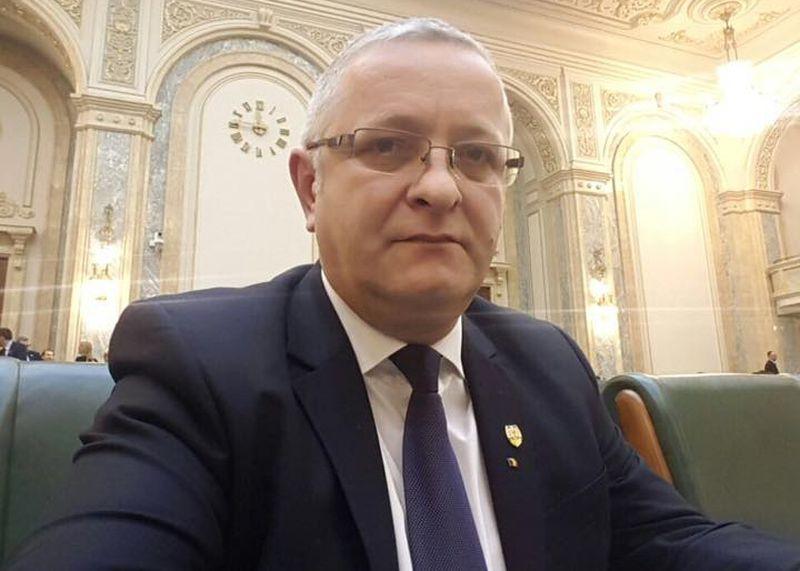 Raport din Parlament (VIII). Cristian Chirteș, senator PNL: “Am cerut transparență SRI”