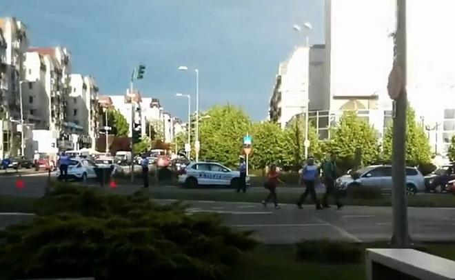 VIDEO: Biciclistă accidentată lângă Mureş Mall!