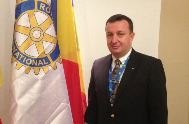 Paul Harris Fellow pentru ambasadorii României în Tunisia şi Republica Moldova, din partea Rotary International District 2241 România-Republica Moldova