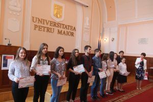 Festivitate de premiere a elevilor de gimnaziu participanți la olimpiadele de limbi moderne