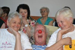 FOTO: Terapie prin râs pentru B-Unici