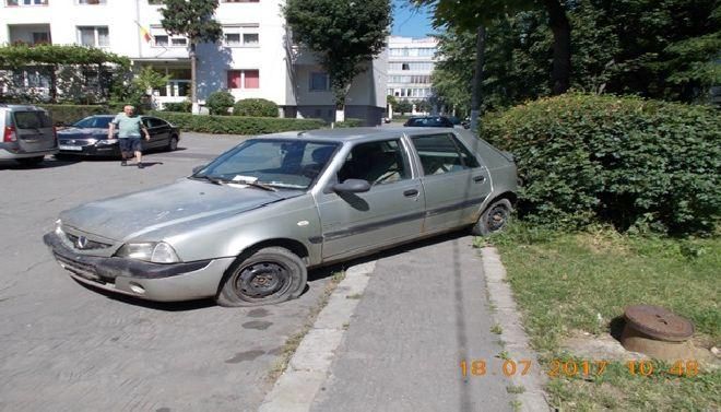 Somaţie cu privire la vehiculele fără stăpân sau abandonate pe domeniul public ori privat al municipiului Târgu-Mureş