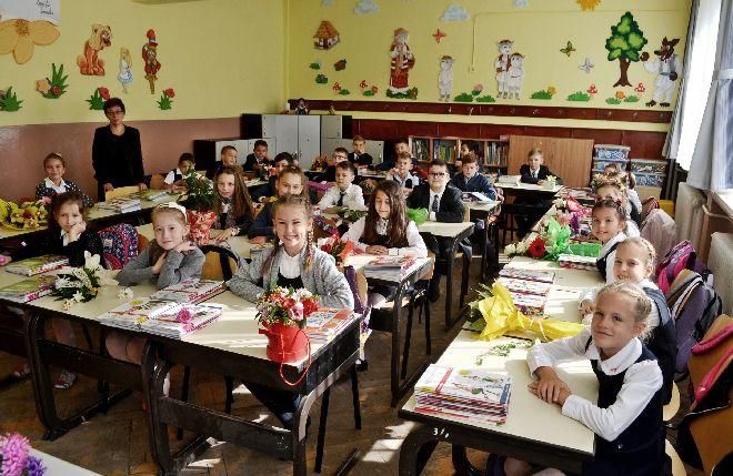 FOTO: Debut de an școlar cu noutăți la Gimnaziul „Alexandru Ioan Cuza”