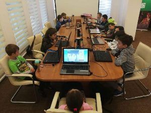 TechDrive relansează cursurile Kids Learning Code