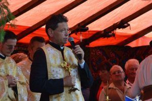Părintele Fărcaș Zaharie, apel la unitate de Ziua Crucii