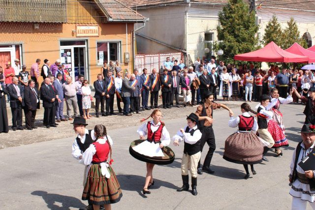 FOTO: Multiculturalitate, tradiții și voie bună de „Ziua Comunei Band”