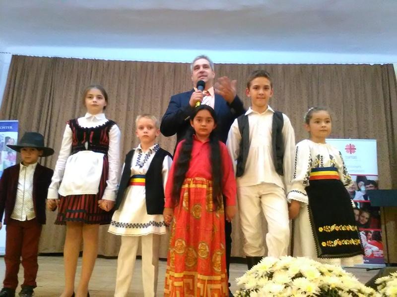Seniorii din Sângeorgiu de Mureș, celebrați