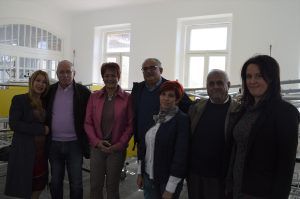 Mobilier de spital și articole de îmbrăcăminte, donate de italieni Spitalului din Târnăveni