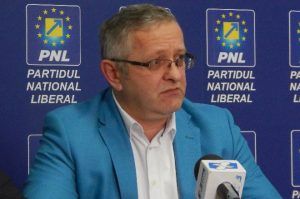 Ministrul Agriculturii, ironizat de senatorul PNL de Mureş Cristian Chirteş. “Trebuie să îi înțeleagă și pe oameni, chiar dacă este obișnuit mai mult cu oile…”