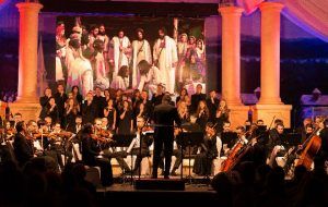 FOTO: Concert Umanitar de Colinde la Centrul de Evenimente RAB din Sângeorgiu de Mureş. Crăciun cu dragoste şi speranţă pentru copii „Inimilor Neprihănite”