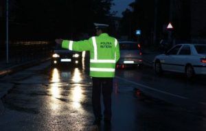 Weekend bogat pentru poliţiştii din Mureş: sute de amenzi aplicate, 19 de permise auto reţinute!