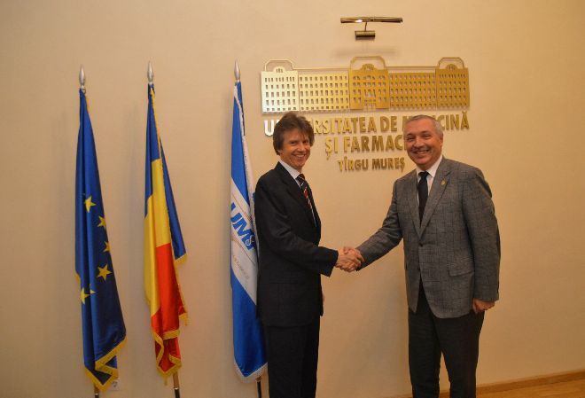 Consulul Germaniei la Sibiu, vizită la UMF Târgu-Mureş