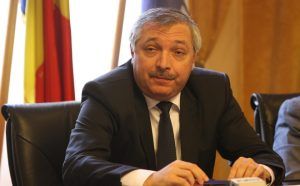 Rectorul UMF Tîrgu Mureş, suspendat din funcţie. Prof. dr. Leonard Azamfirei, membru al unei misiuni diplomatice internaţionale