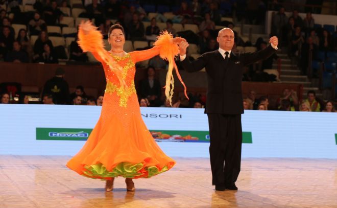 FOTO: Florin Talpeş (CEO Bitdefender), campion naţional la dans sportiv! „La vârsta asta nu contează palmaresul, ci plăcerea de a dansa…”