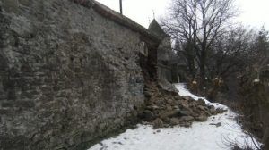 Prefect de Mureş: “Cetatea Sighişoarei, construită de 800 de ani şi noi, în secolul XXI, nu găsim soluţii să o reparăm”