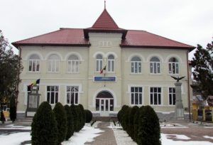 Liceul „Vasile Netea” își deschide porțile la Deda
