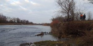 O persoană decedată găsită în râul Mureș