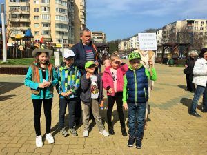 Școala Gimnazială „Tudor Vladimirescu“, apel la colectarea selectivă a deșeurilor
