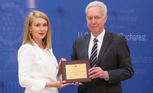 Paula Rusu, premiată de Ambasada SUA în România