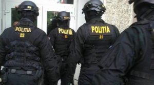 Poliţiştii Brigăzii de Combatere a Criminalităţii Organizate Târgu-Mureş, percheziţii la grupări infracţionale medicale din toată România!