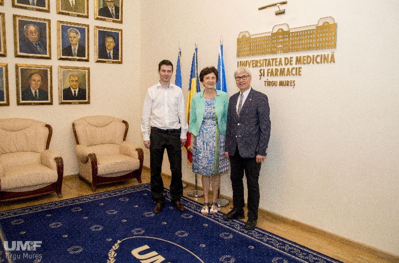 Expert al Organizaţiei Mondiale a Sănătăţii, vizită şi curs la UMF Târgu-Mureş