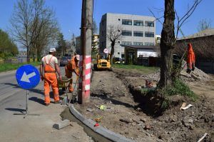 FOTO: Lucrări edilitare complexe în Târgu-Mureş: aşternere covor asfaltic, colmatare, badijonări şi două noi sensuri giratorii!